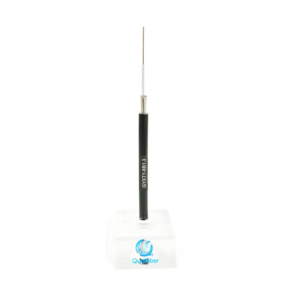 Cable de fibra óptica exterior de acero de tubo suelto central GYXTY